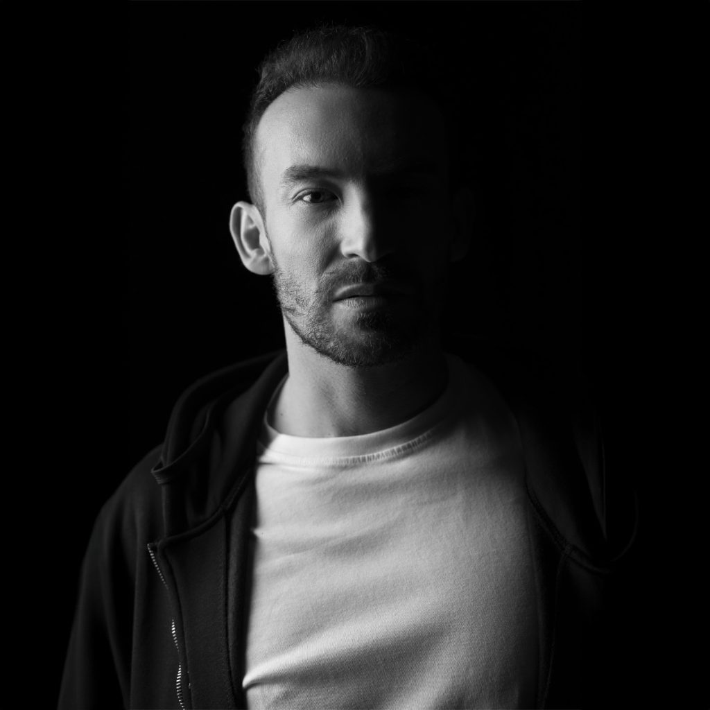 DJ OLÏ na YYY Music, da melodia do house ao ritmo do techno